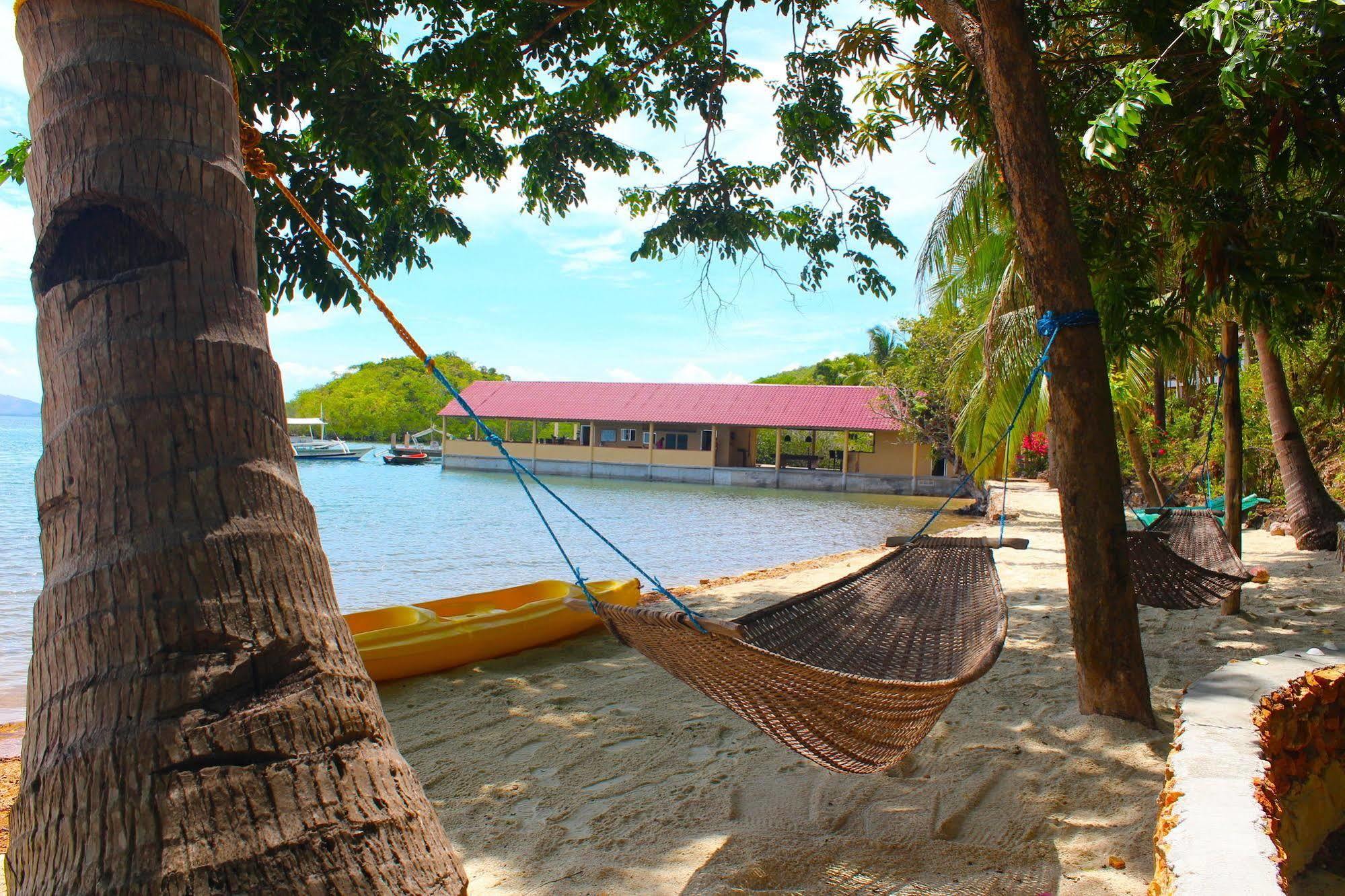 Chindonan Dive And Beach Resort Coron Esterno foto