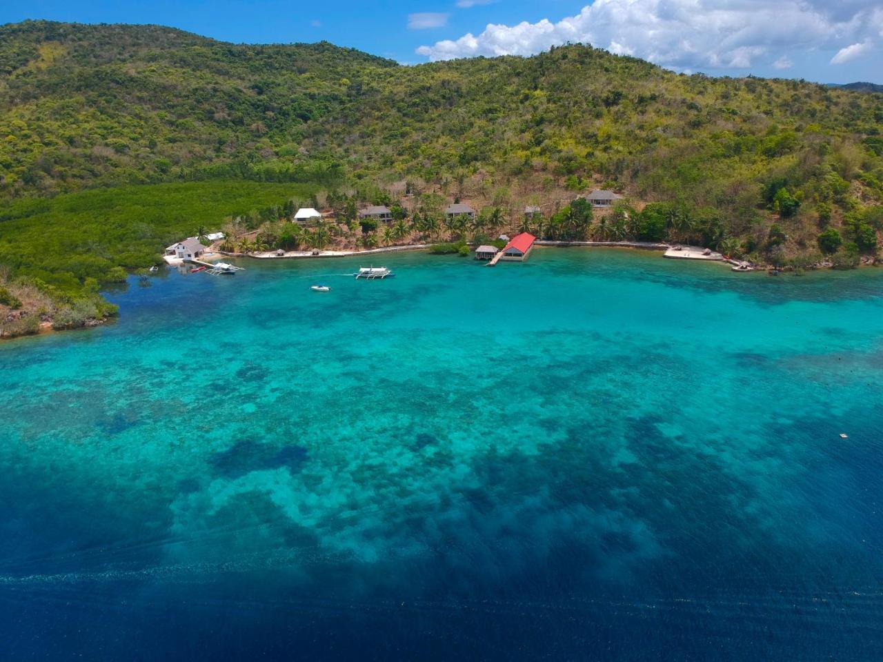 Chindonan Dive And Beach Resort Coron Esterno foto